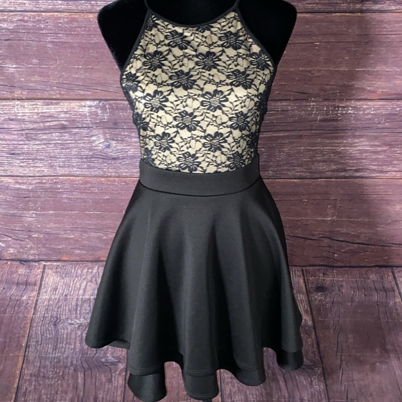 Emerald Sundae Floral Dress - Picture 3 of 10